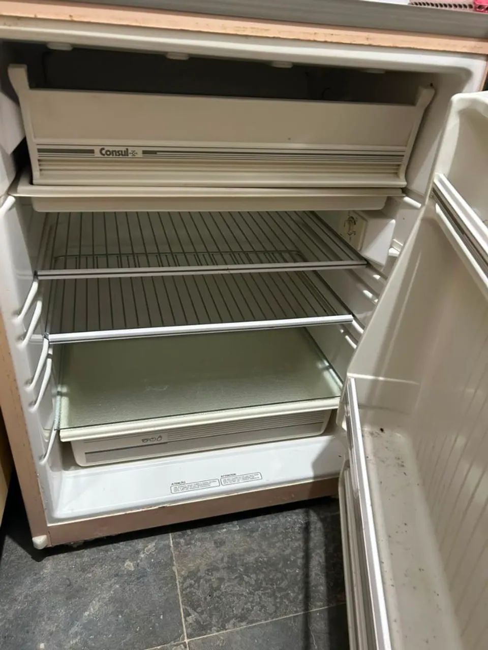 Frigobar consul 