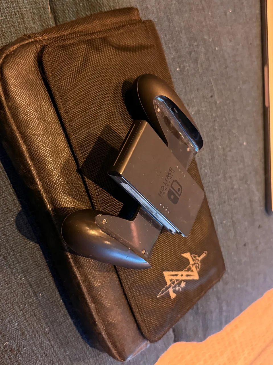 Nintendo Switch (V1 XAJ1) + Pokemon Lets Go Eevee + dock e case - Foto 4