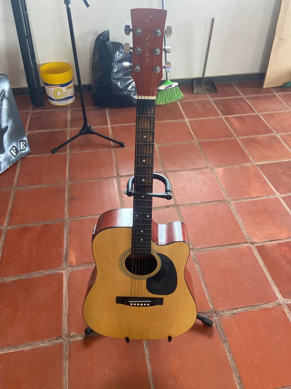 Violão folk 