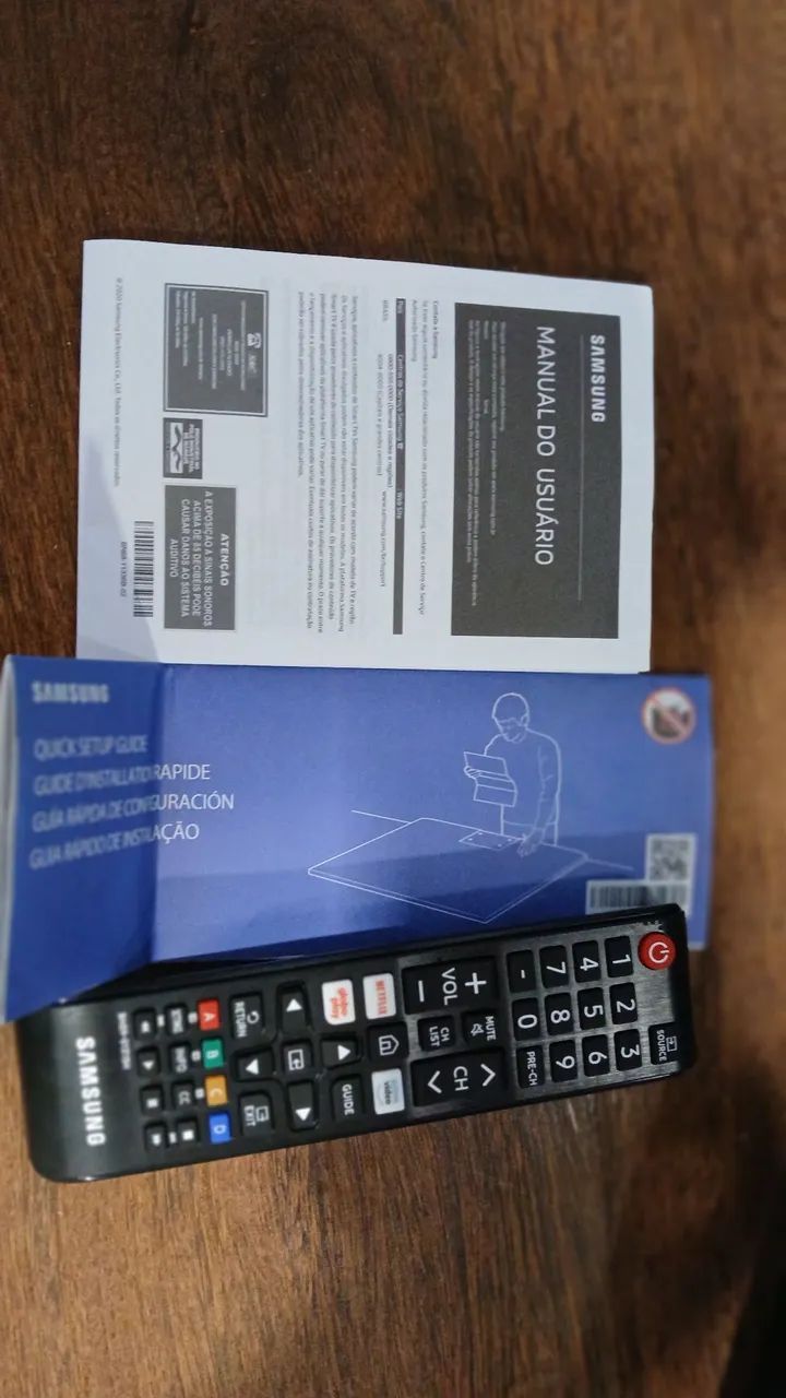 Smart Tv Samsung 32' HDR Wi-Fi Bluetooth Novíssima - Foto 2