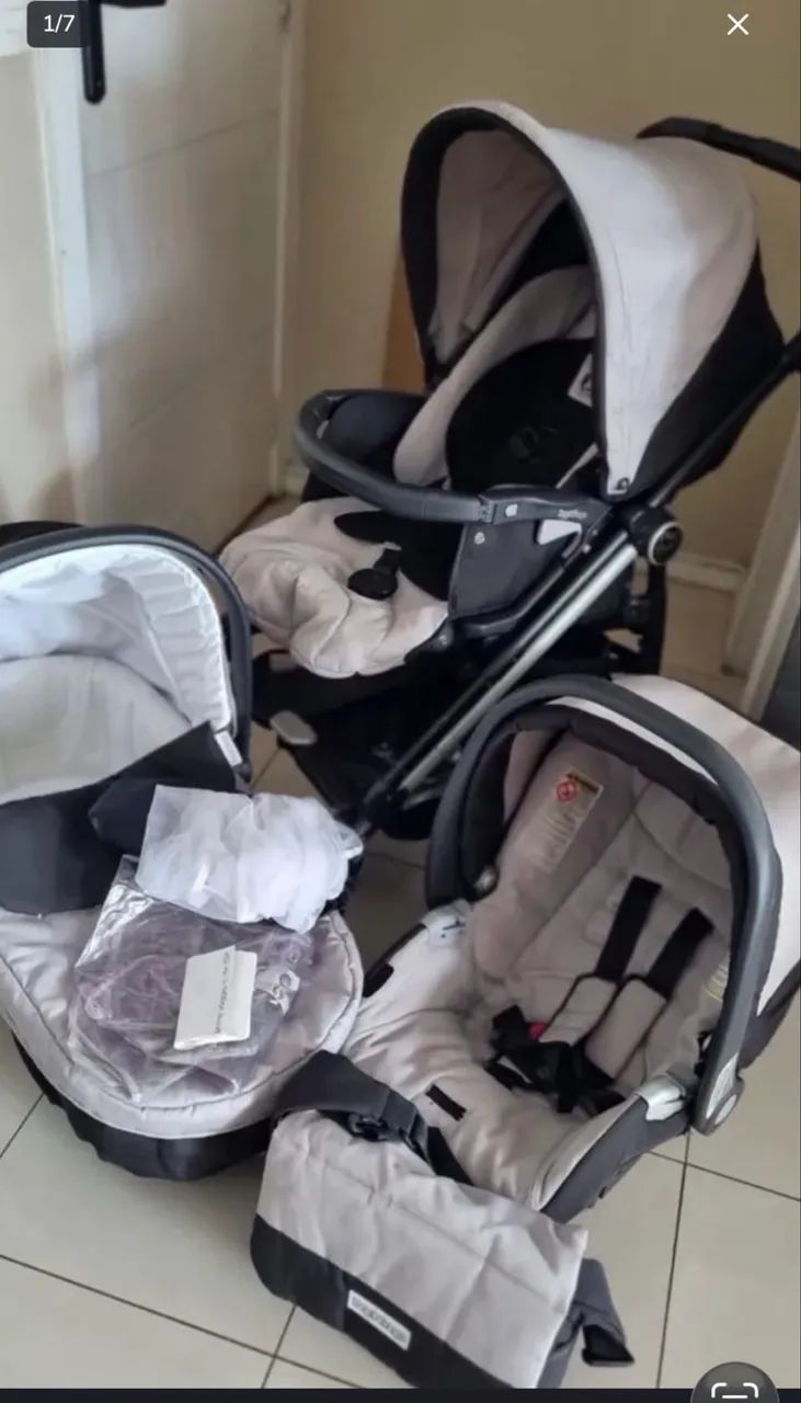 Vendo carrinho de bb, com Moisés, bb conforto e bolsa 
