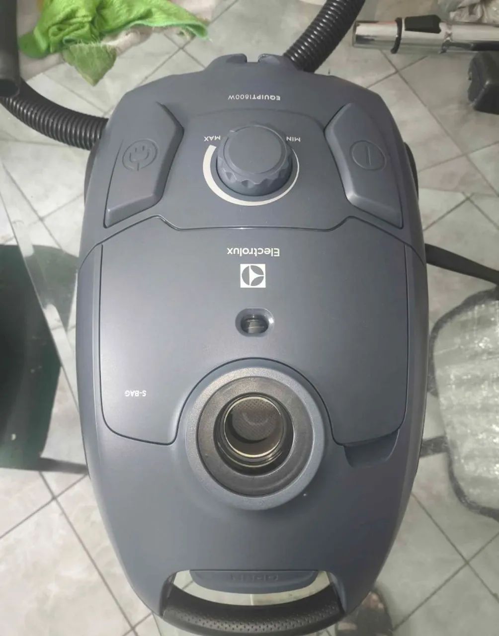 Aspirador Electrolux eqp40  - Foto 3