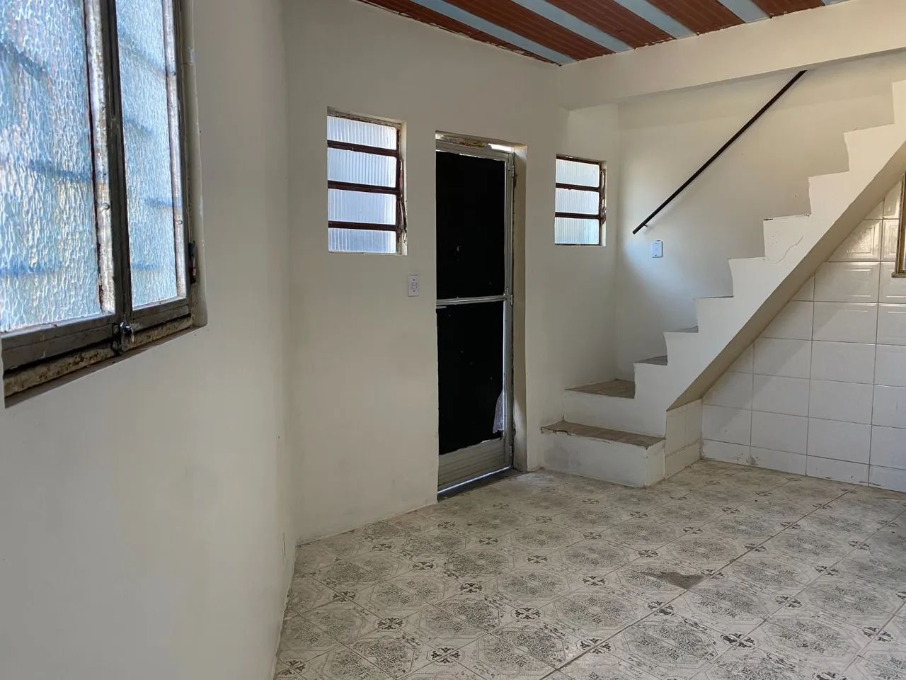 Kitnet - Cavalcanti  - Foto 2