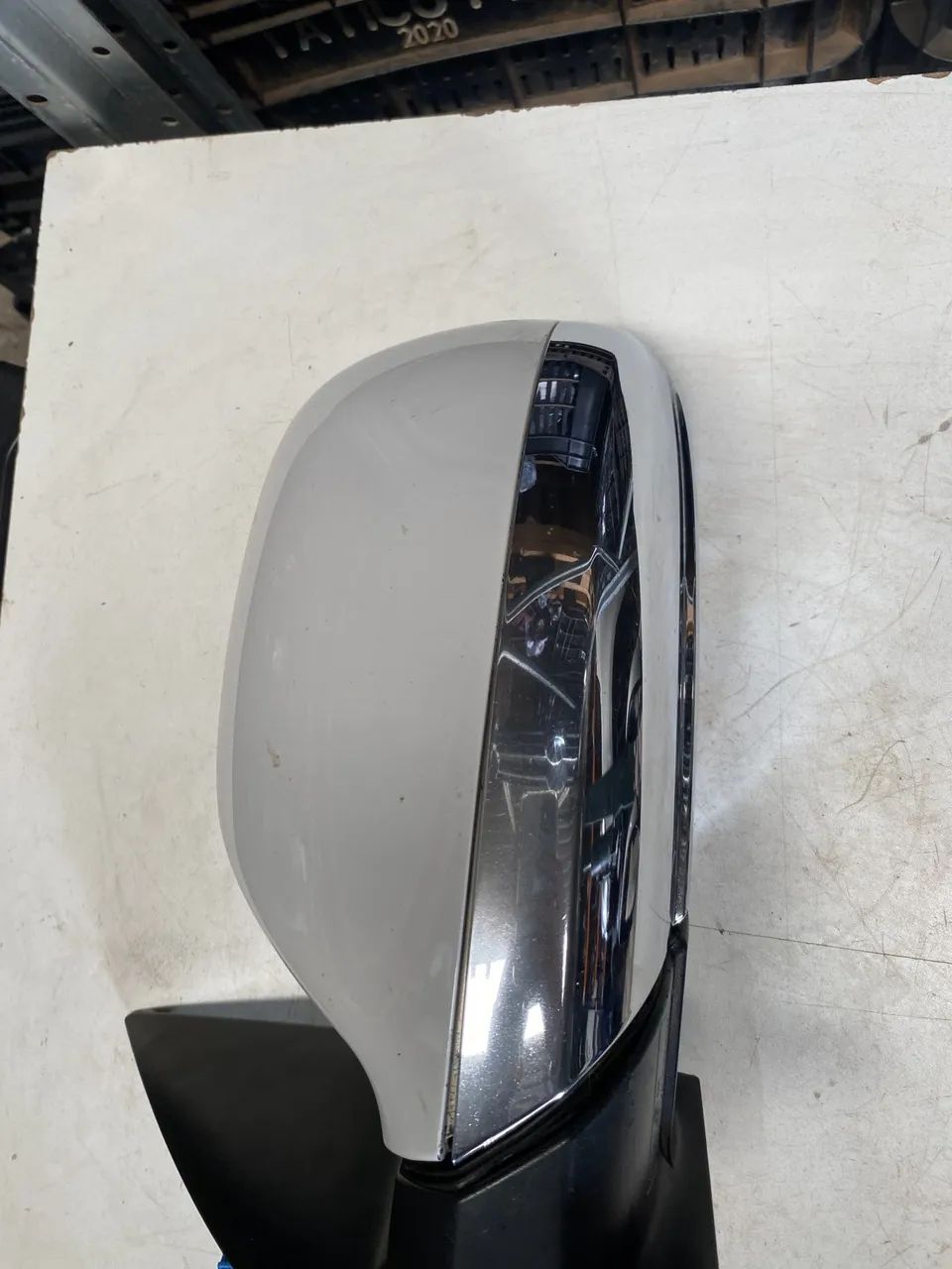 RETROVISOR AMAROK NAO REBATIVEL BRANCO 2017 L.E - Foto 8