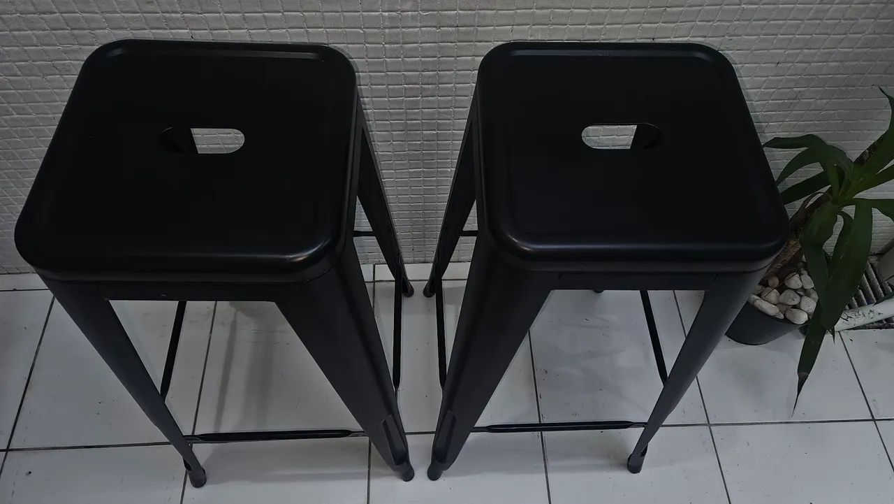 Banquete Bistrô de metal
