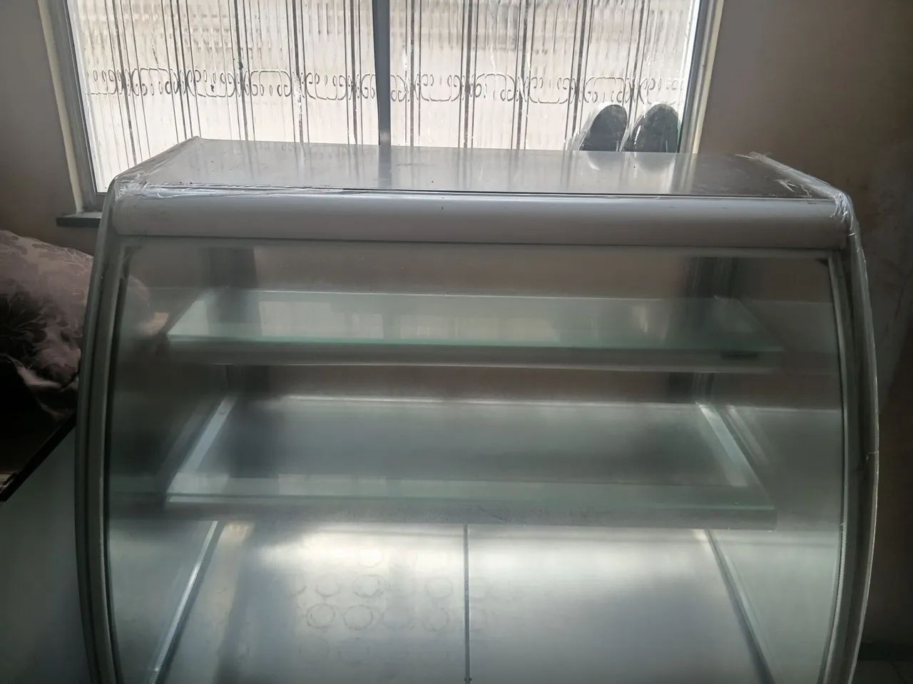 Expositor de alimentos e bebidas (frias) - Foto 4
