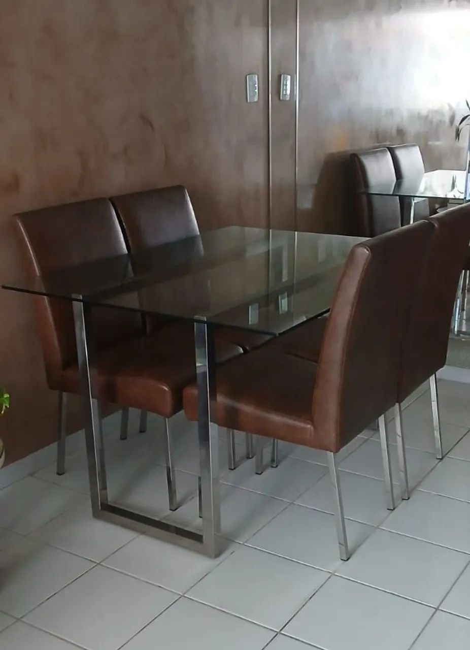 Mesa de inox de vidro com 4 cadeiras  - Foto 2