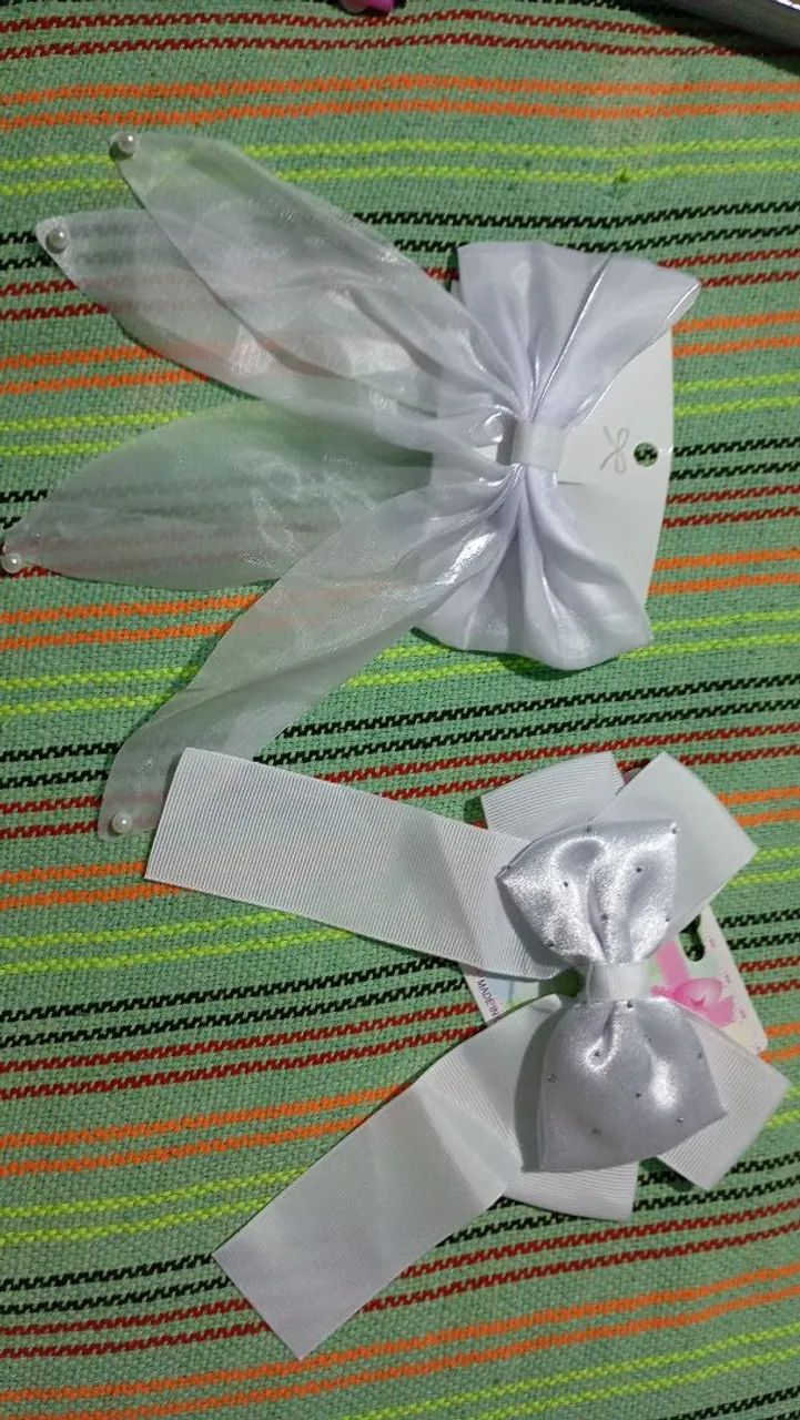 Laços e presilhas de cabelo  - Foto 4