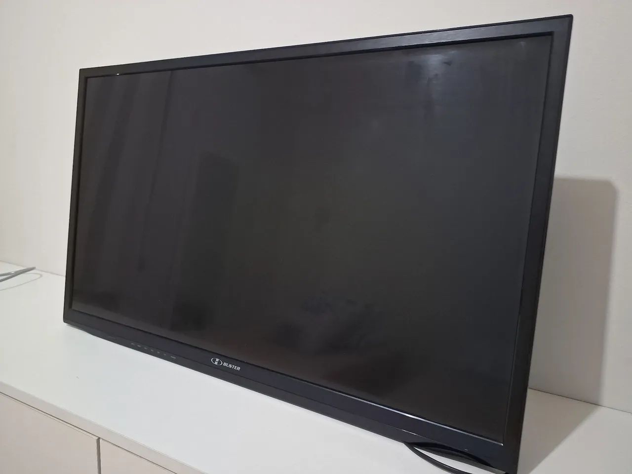 Vendo 02 (duas) TV Smart  - Foto 5