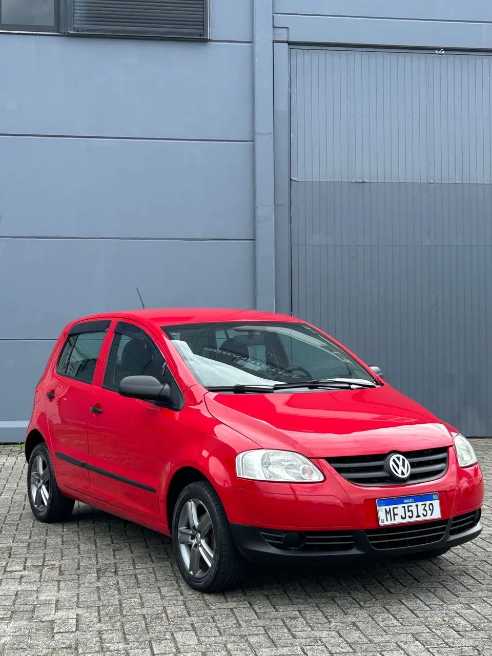 Volkswagen Fox Fox Plus 1.0Mi/ 1.0Mi Total Flex 8V 3p 2008