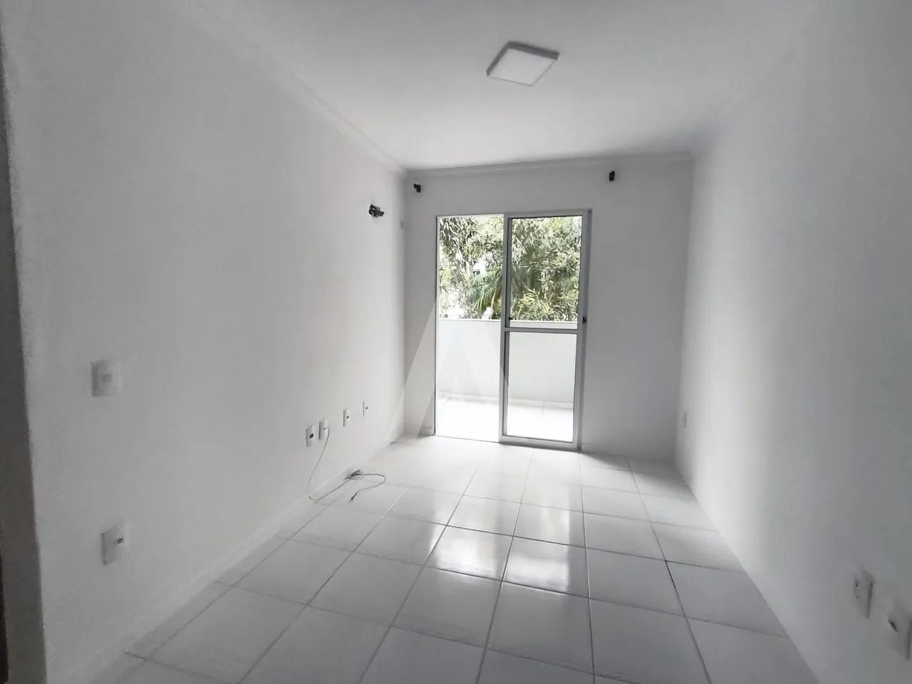 APARTAMENTO NO COSTA E SILVA COM 02 QUARTOS SENDO 01 SUÍTE - Foto 3