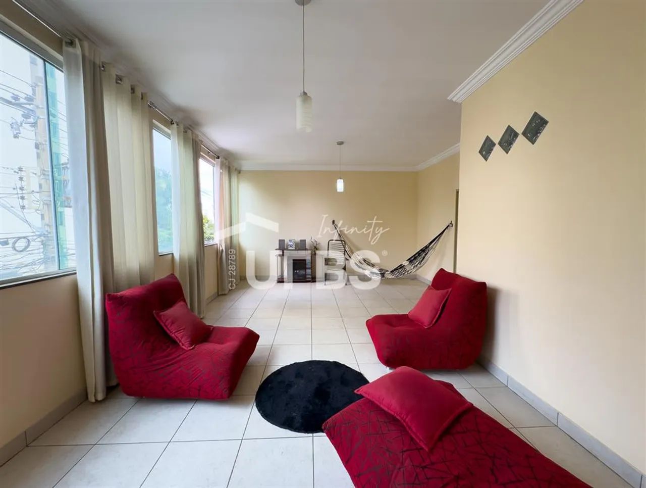 Casa + Comercial no Setor Oeste  5 Quartos e Excelente Potencial de Renda - Foto 3