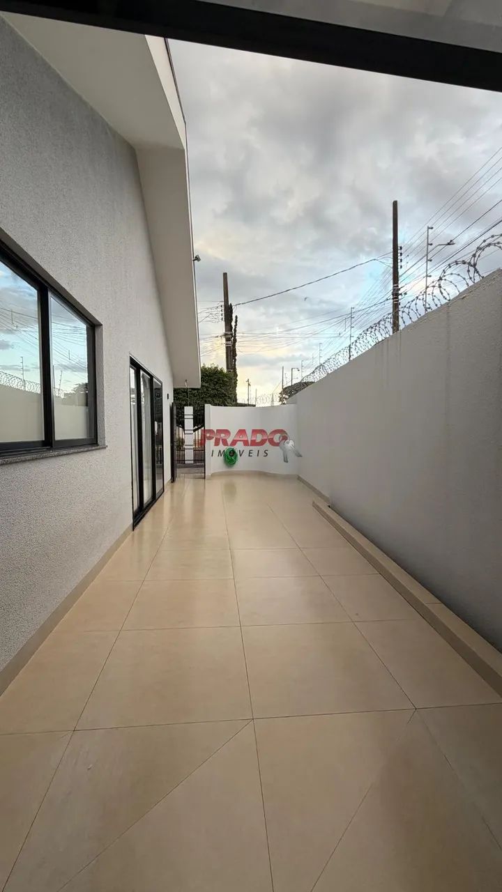 Casa à venda em Maringá, Jardim Pinheiros, com 3 quartos, com 128 m² - Foto 4