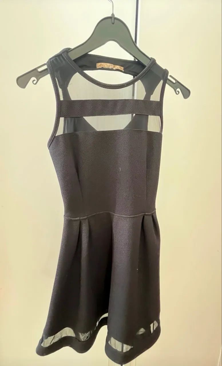 Vestido preto curto com tule  - Foto 3