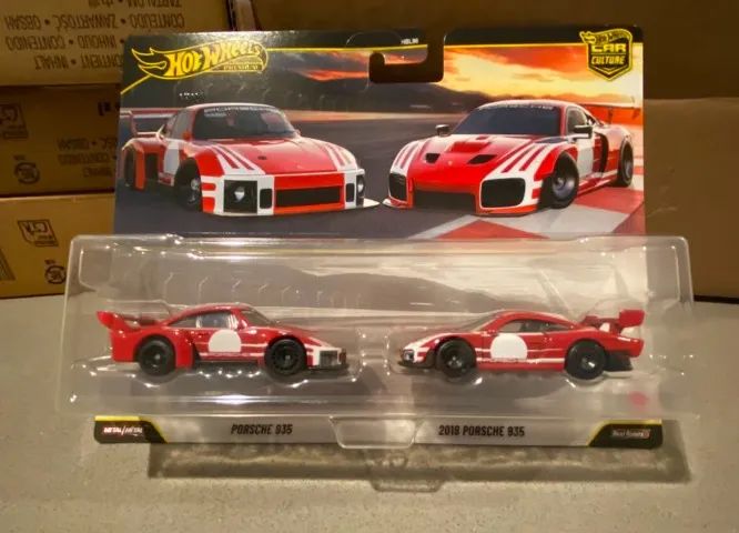 Hot Wheels Premium Porsche 935 e 2018 Porsche 935 - Two Pack Exclusivo TARGET