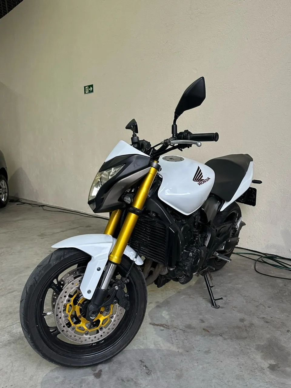 HORNET CB6000 F