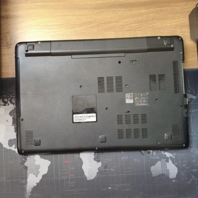 Notebook Acer Aspire E5-571  i3-4030U 16GB SSD 120GB 15.6 Polegadas - Foto 3