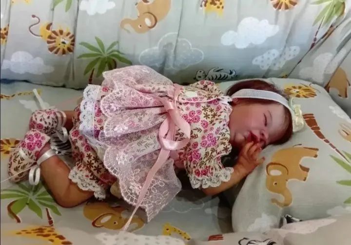 Mini bebê reborn wee patience promoção  - Foto 3