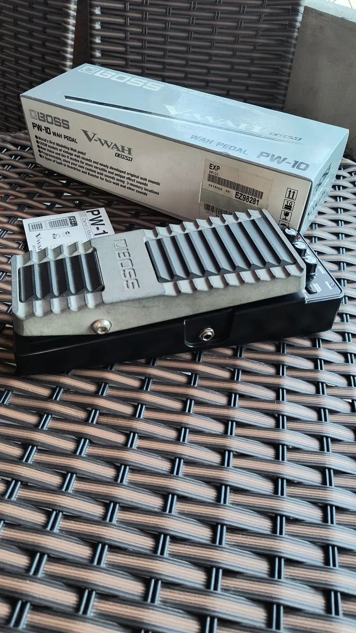Boss Pw-10 Wha Pedal - Instrumentos musicais - Conjunto Ceará II
