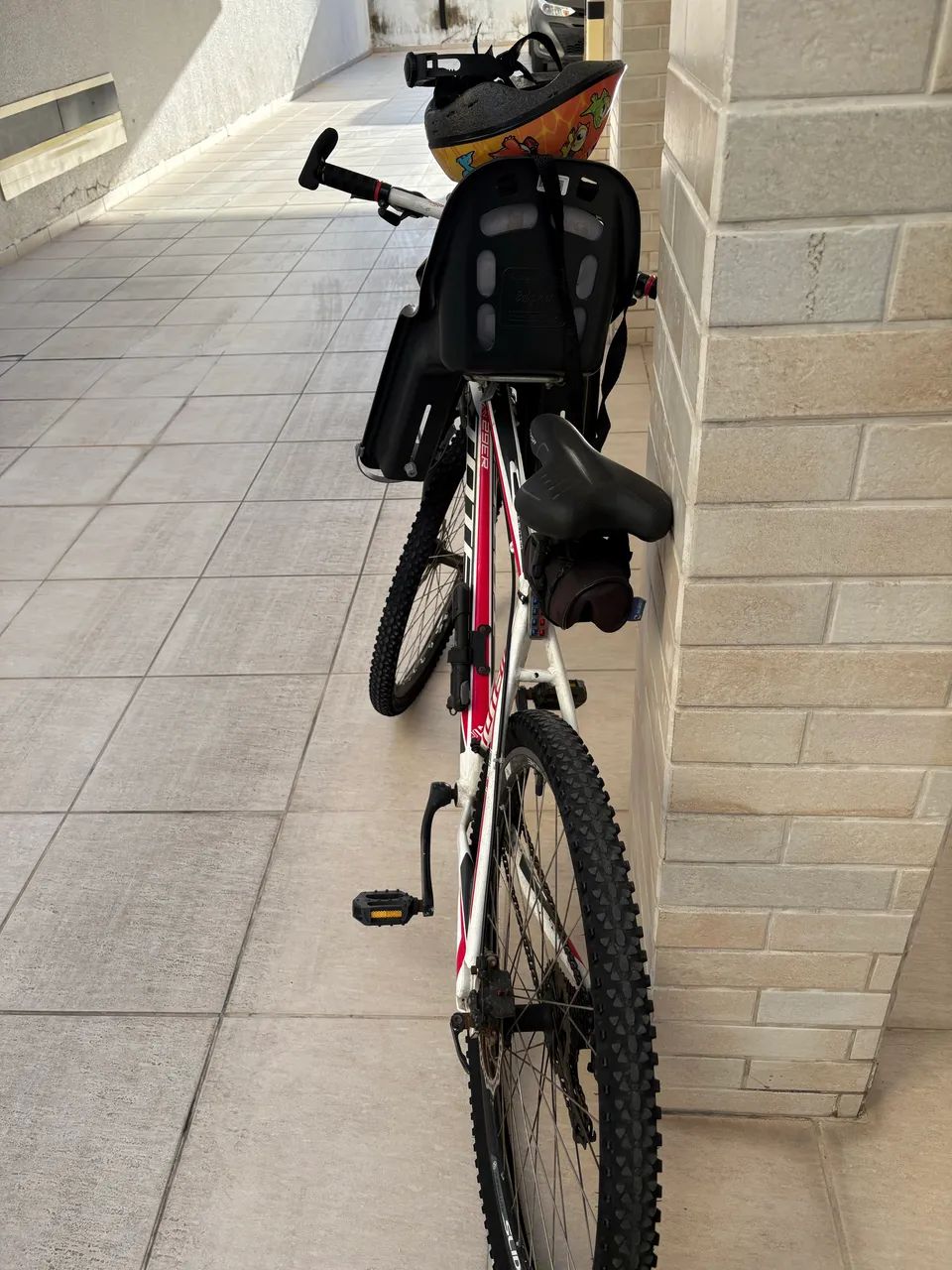 Vende -se BicicletaMountain bake 