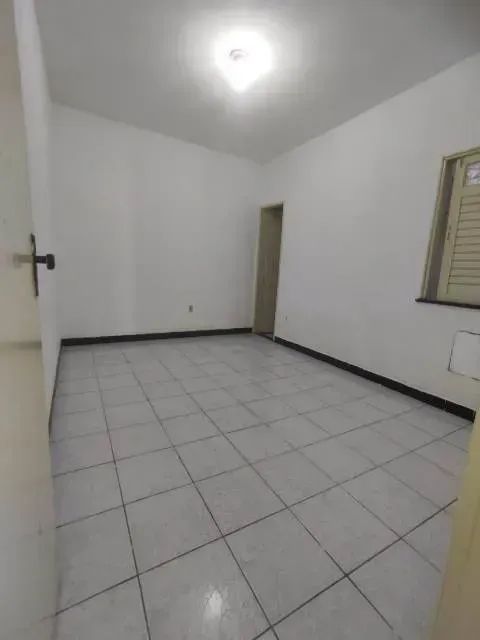 Prédio Comercial à Venda, no bairro Centro. - Foto 4