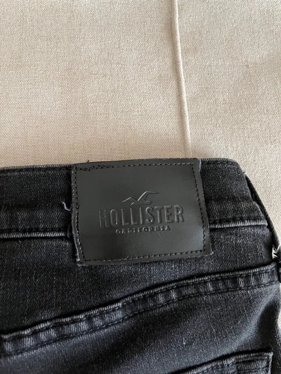 Calça Jeans Hollister (42) - Foto 3