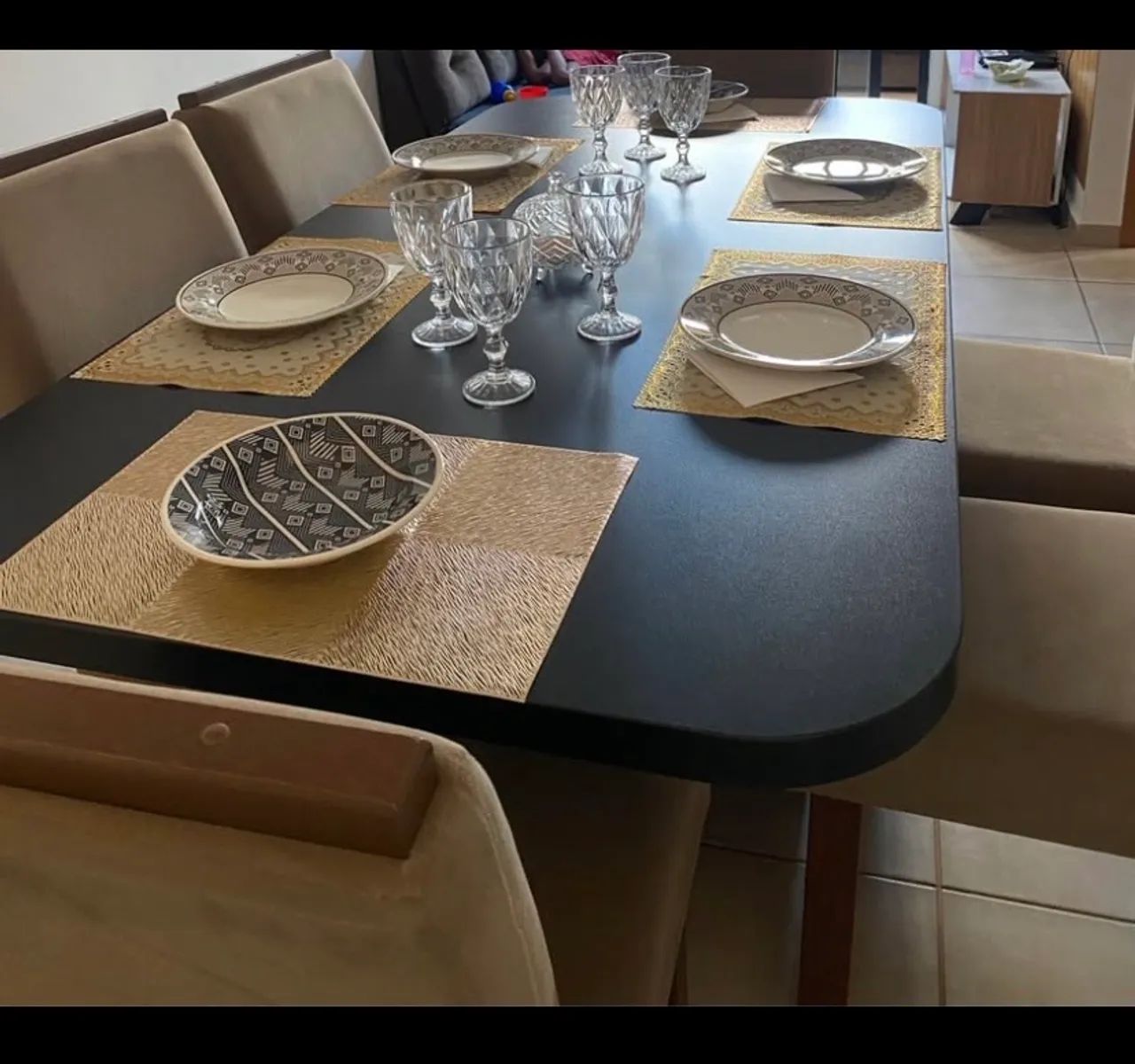 Vendo mesa de 6 cadeiras  - Foto 4