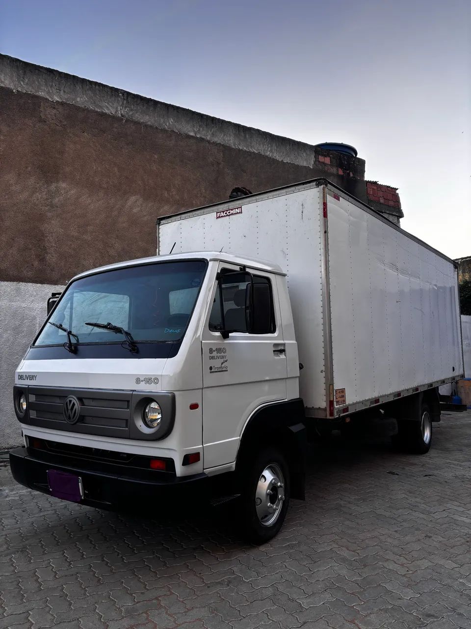VW 8-150 baú 
