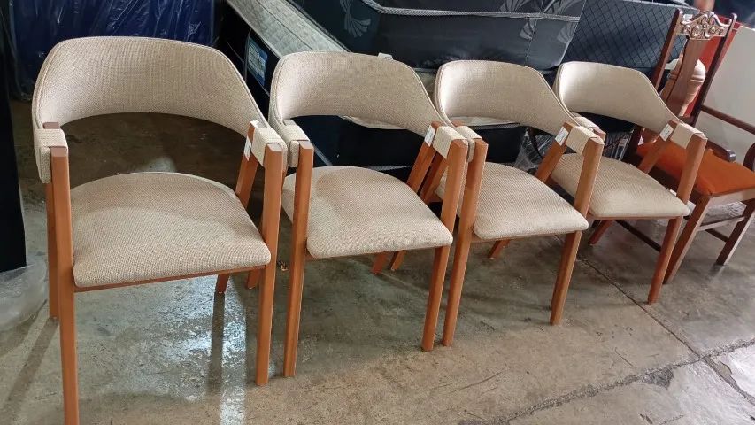 Jogo de cadeiras Novas Alto Padrao - Foto 3