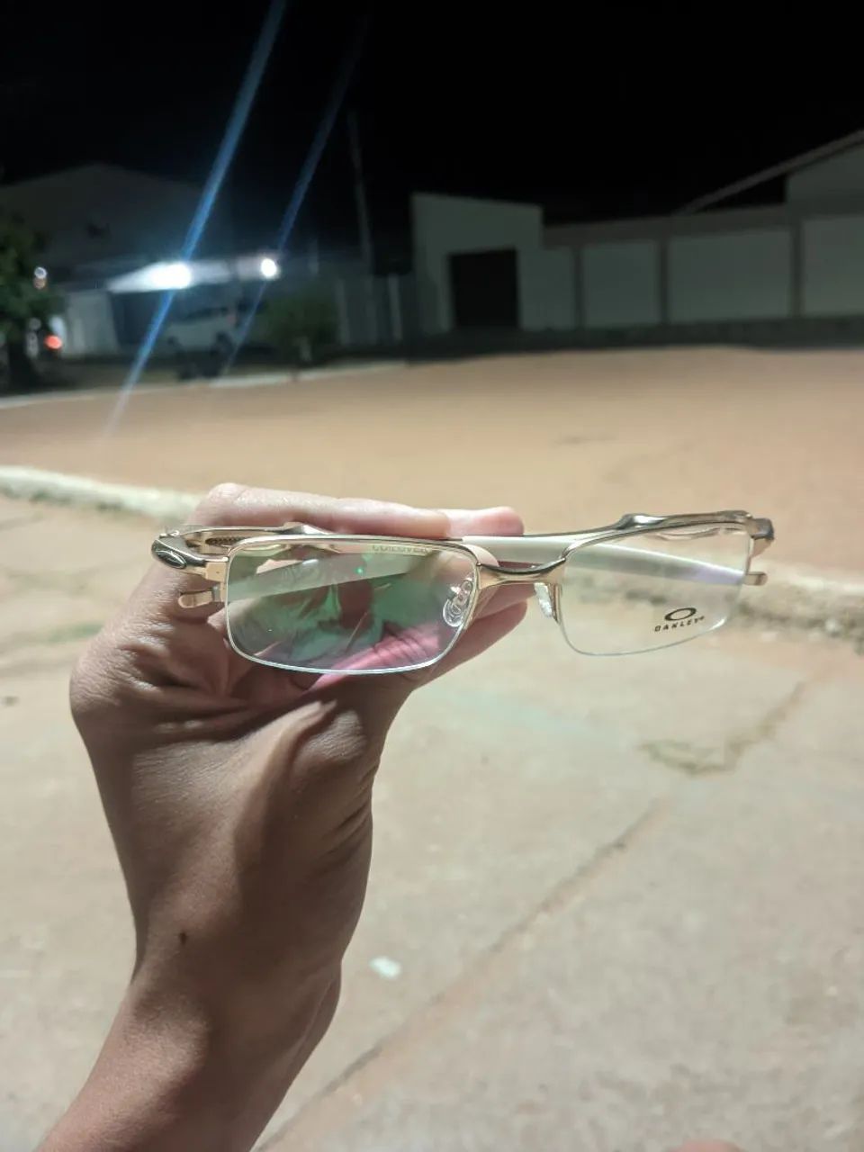 ARMAÇÃO OAKLEY COILOVER