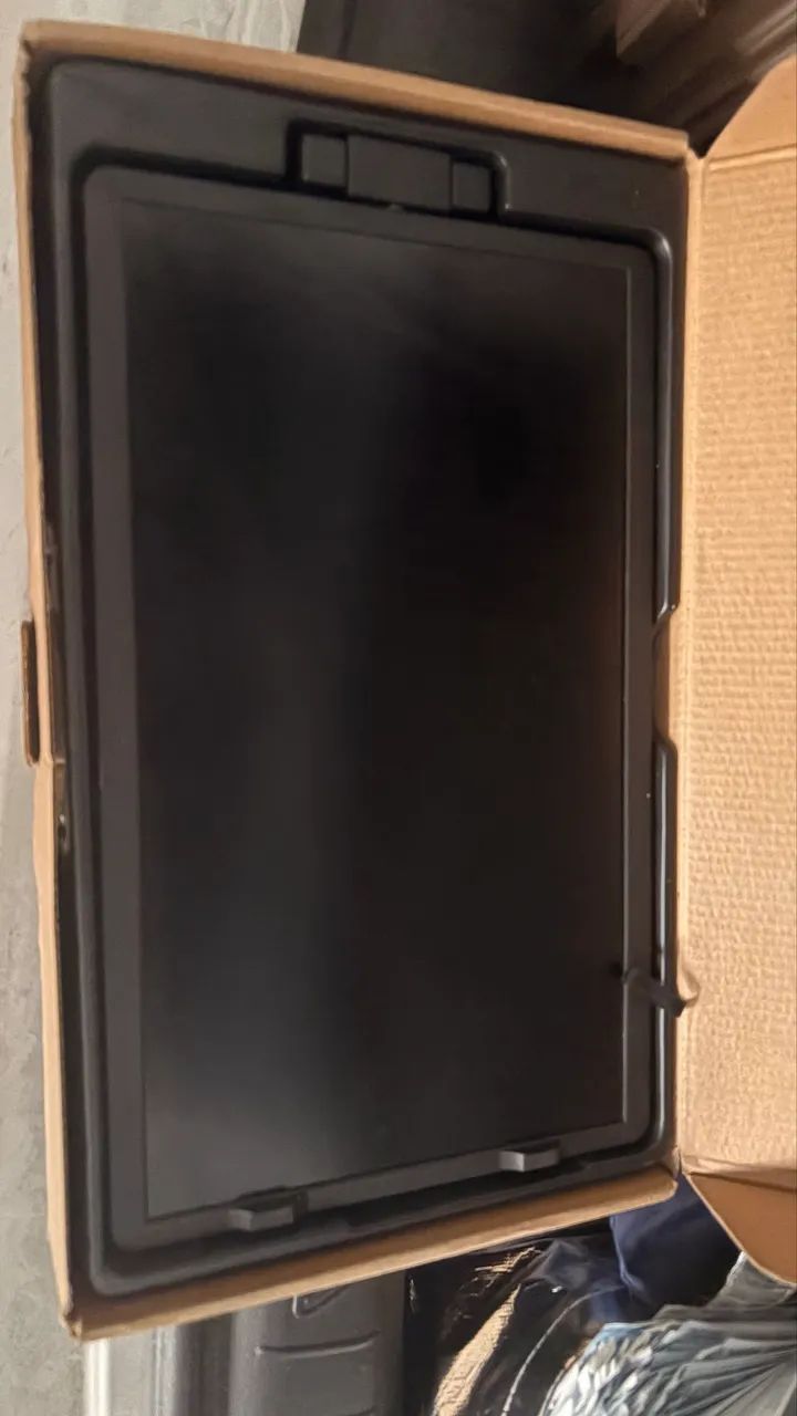 2 Tela para notebook com suporte de ferro - Foto 4
