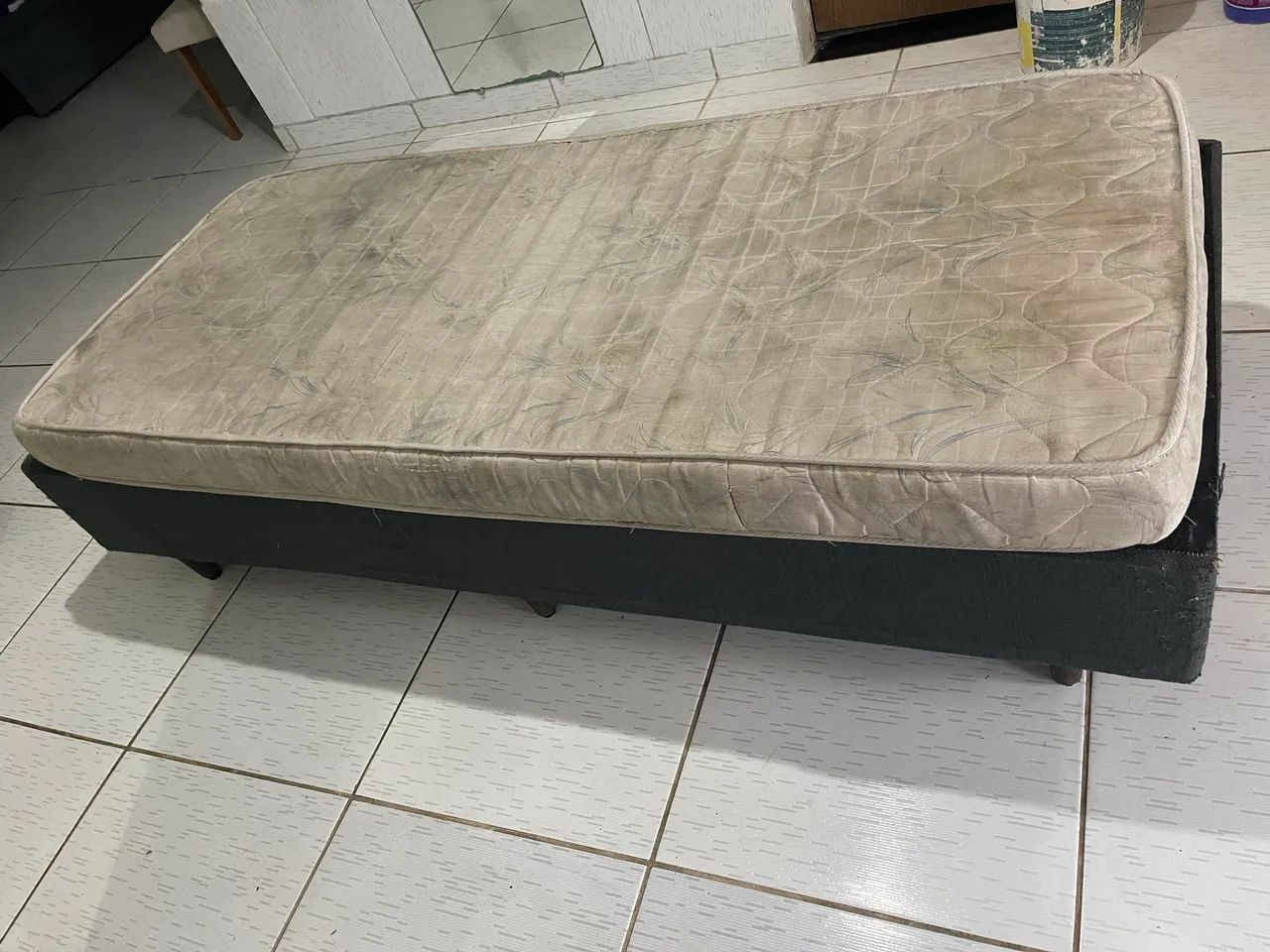 Cama de solteiro (ACEITO CARTÃO)