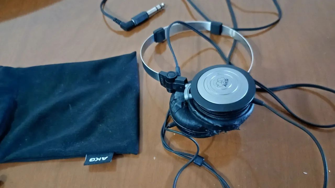 Fone AKG