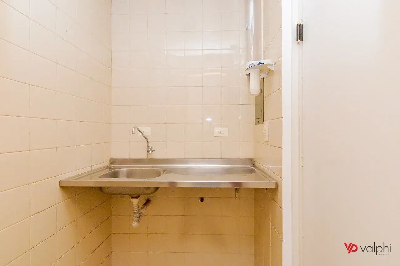 Sala comercial para alugar no Centro, Curitiba - Foto 13