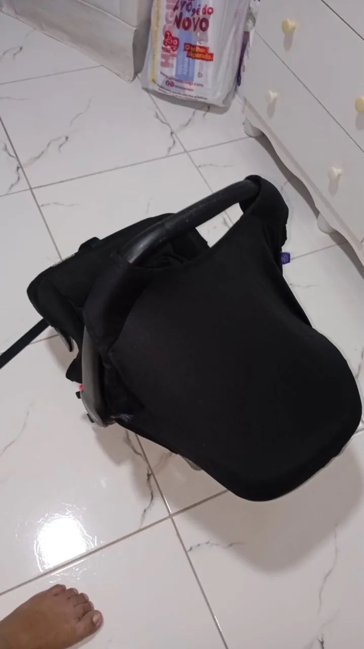 Vendo carrinho de bebê e bebê conforto  - Foto 3