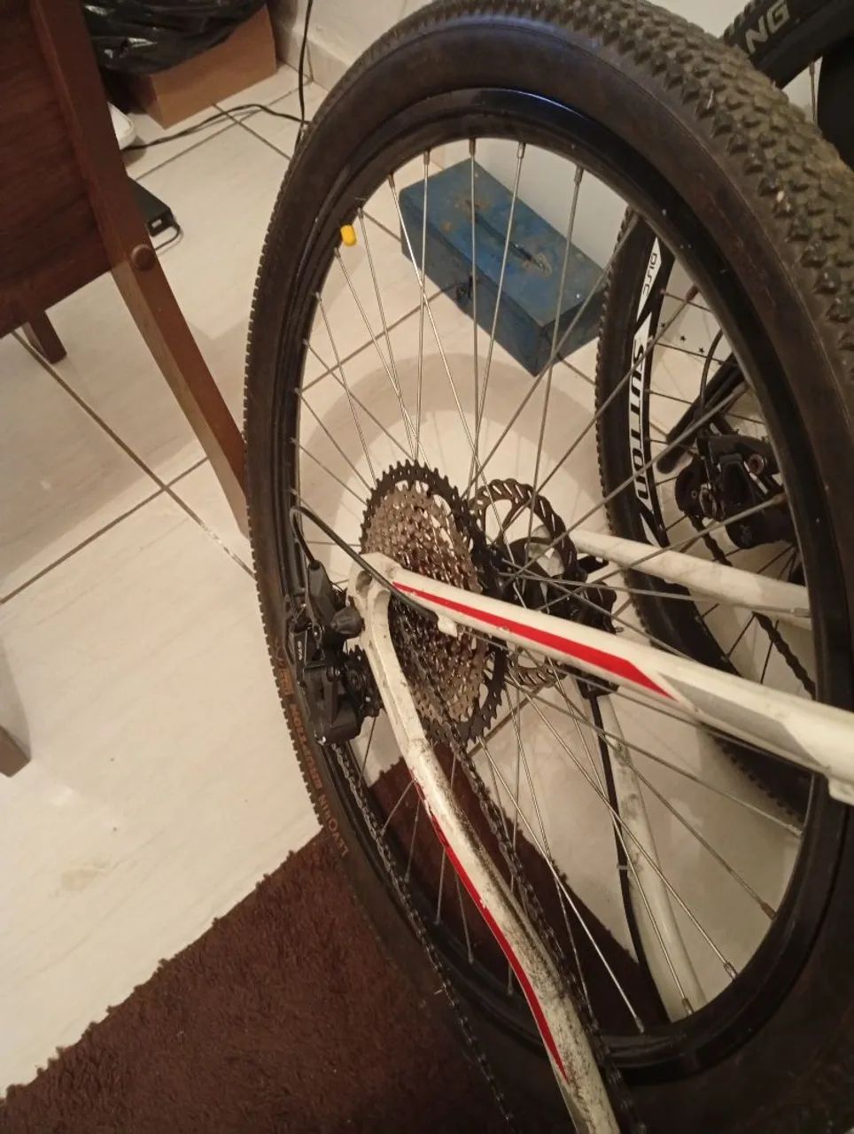 Bicicleta aro 29 Shimano  - Foto 4