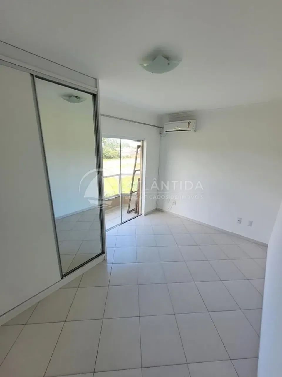 Vendo apartamento com 2 dormitórios, no Centro de Camboriu! - Foto 3