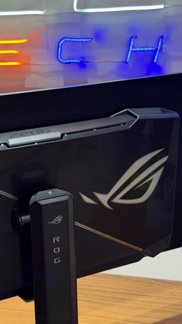 Monitor Asus ROG STRIX Oled 2k 280HZ  - Foto 3