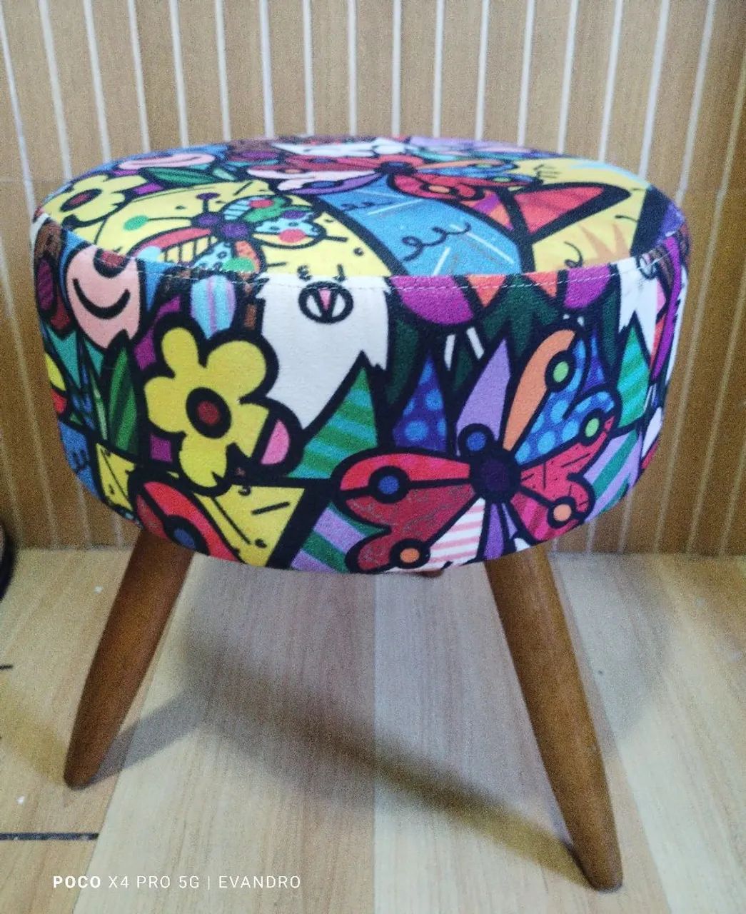 Puff com estampa Romero Britto  - Foto 2
