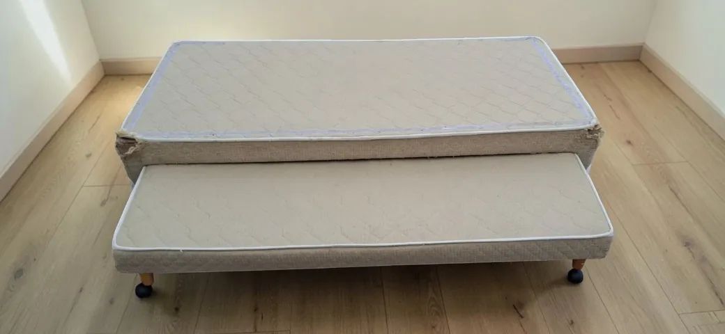 Base de cama de solteiro, com auxiliar. - Foto 3