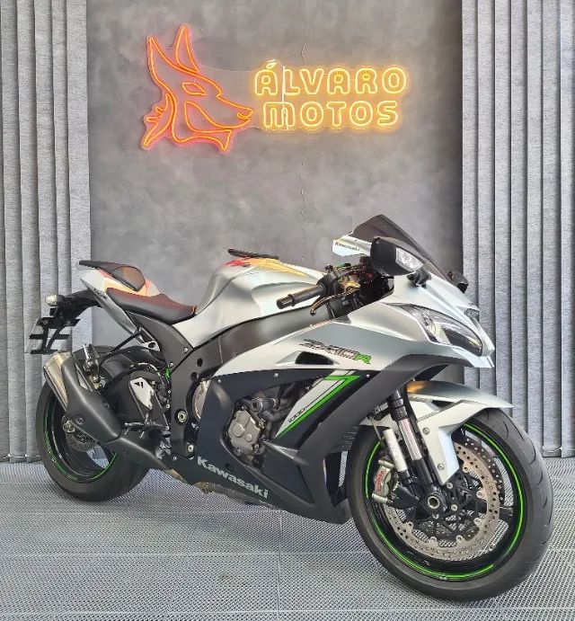 Kawasaki Zx-10/ Zx-10r 1000cc 2018 - 1491718704 | OLX
