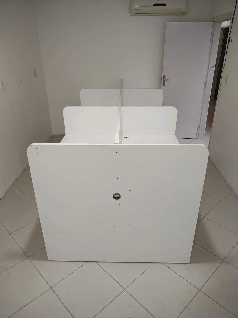 Baia escritório com 6 lugares - Foto 3