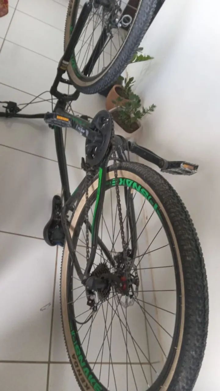 Bicicleta Aro 29 Quadro de alumínio 