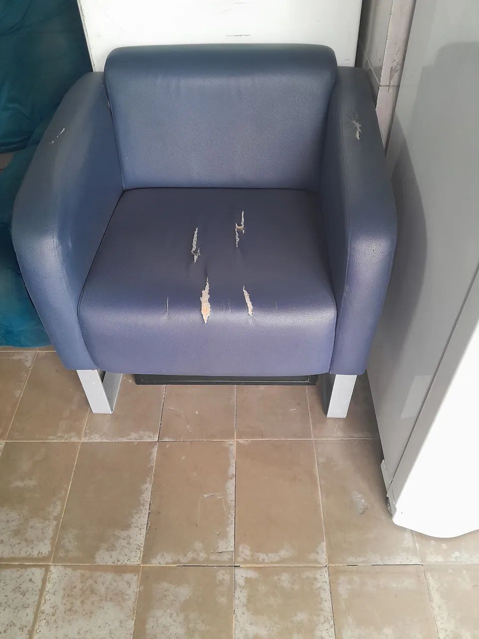 Vendo uma poltrona 