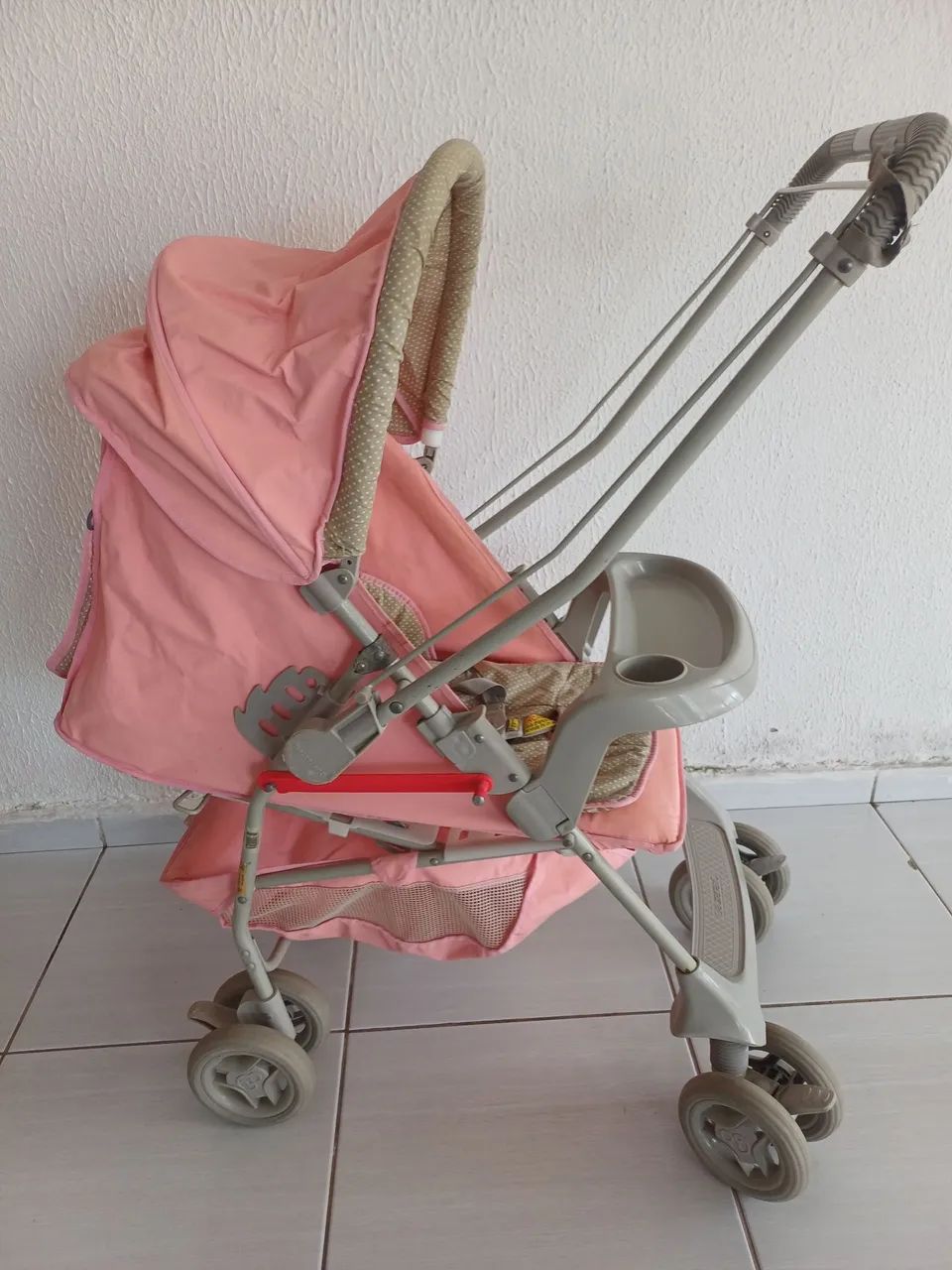 Vende-se carrinho de bebê 