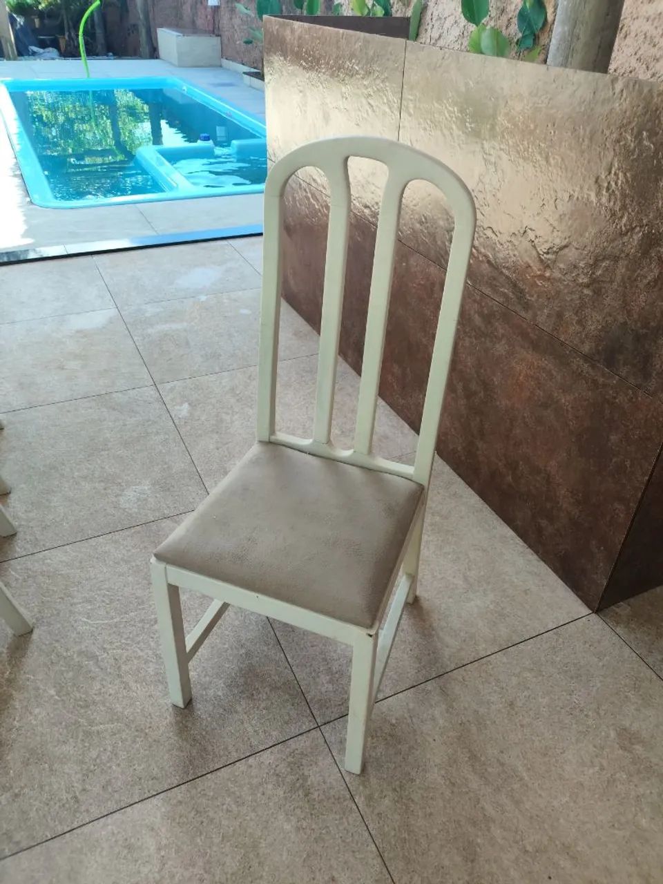 Jogo de mesa com cadeiras  - Foto 2