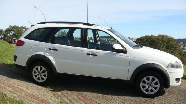 Fiat Palio Weekend 2015 Treking 1.6 completa - Foto 10