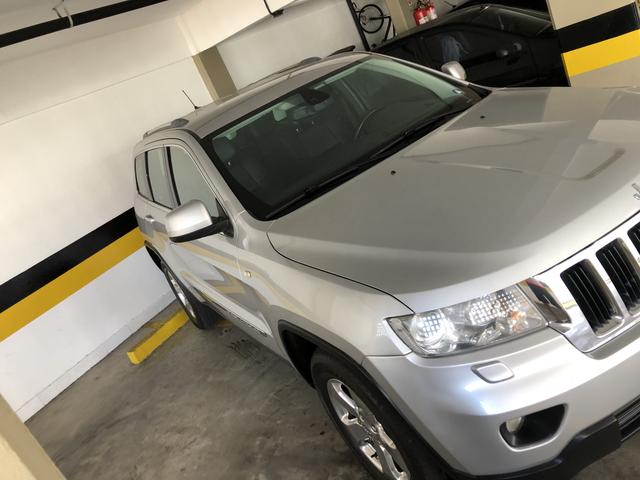 Grand Cherokee Laredo 2012 excelente carro - Foto 2