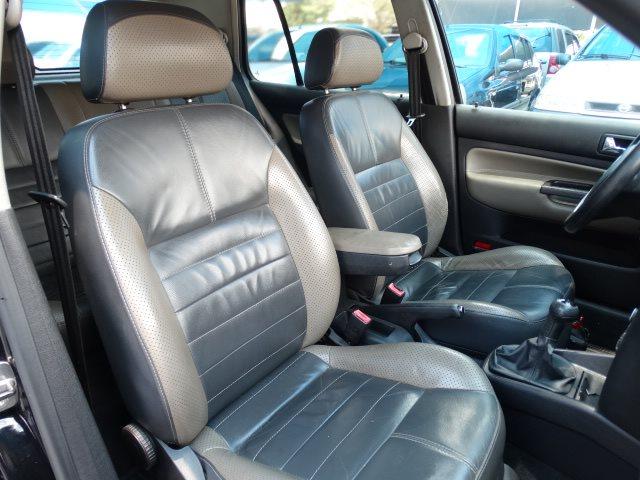 GOLF 2007/2008 1.6 MI SPORTLINE 8V FLEX 4P MANUAL - Foto 12
