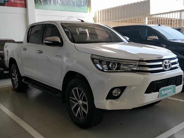 TOYOTA HILUX 2016/2017 2.8 SRX 4X4 CD 16V DIESEL 4P AUTOMATICO - Foto 2